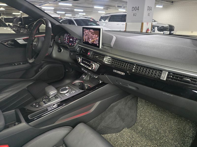 2019 Audi A5 45 TFSI Quattro Premium Sportback photo 10