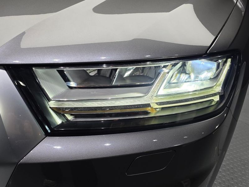 2019 Audi Q7 45 TFSI Quattro photo 22
