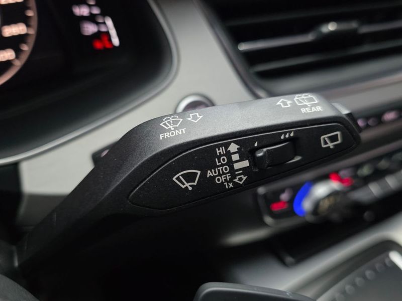 2019 Audi Q7 45 TFSI Quattro photo 27
