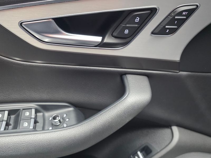 2019 Audi Q7 45 TFSI Quattro photo 28