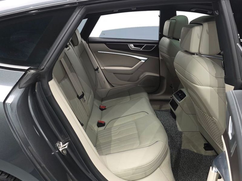 2022 Audi A7 50 TDI Quattrp Premium photo 12