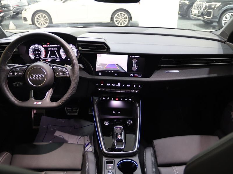 2025 Audi A3 40 TFSI Premium photo 7