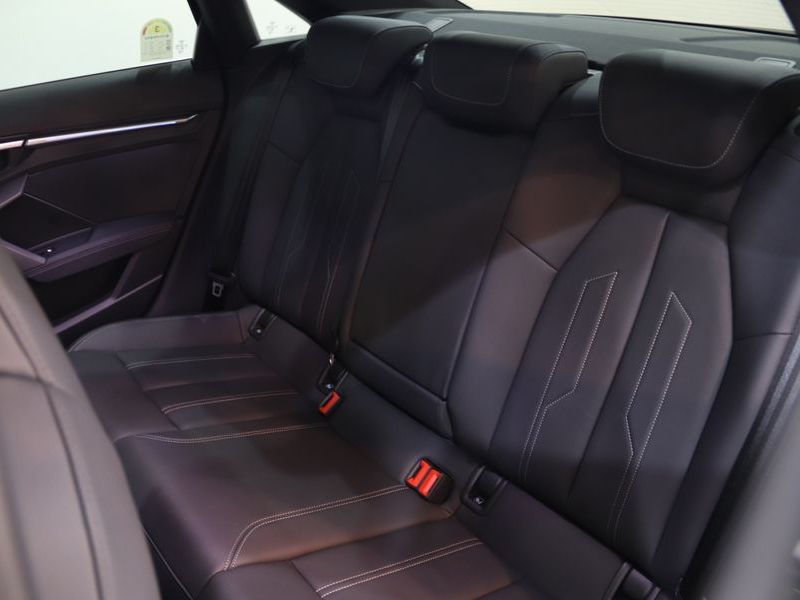 2025 Audi A3 40 TFSI Premium photo 10