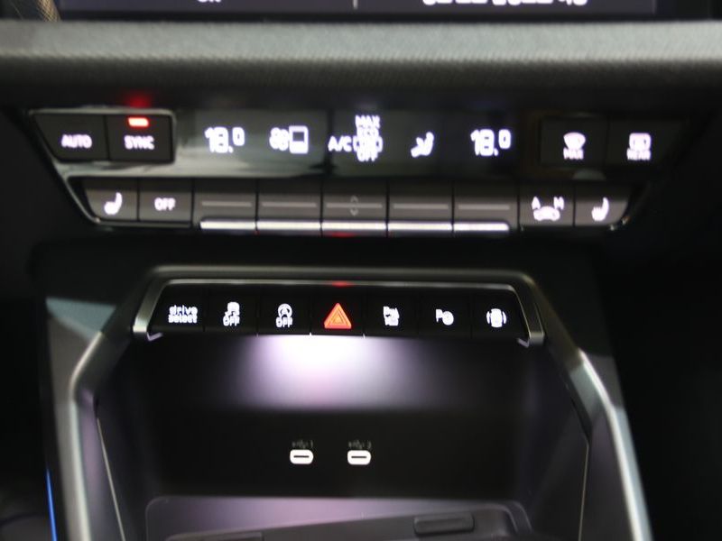 2025 Audi A3 40 TFSI Premium photo 13