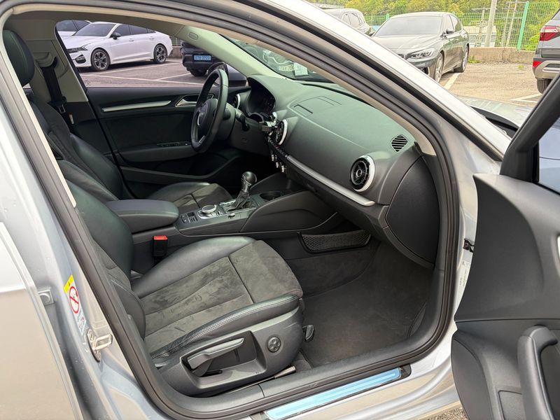 2015 Audi A3 35 TDI Dynamic Sportback 8V photo 12