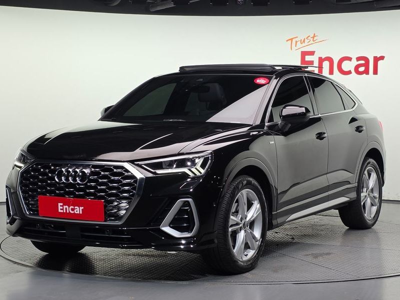 2023 Audi Q3 35 TDI Premium Sportback photo 1