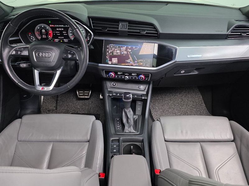 2023 Audi Q3 35 TDI Premium Sportback photo 7