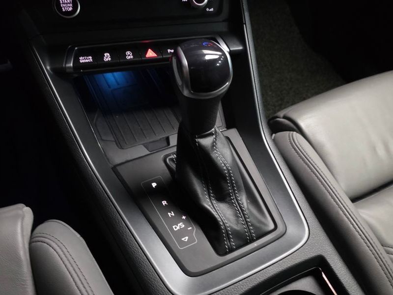 2023 Audi Q3 35 TDI Premium Sportback photo 9
