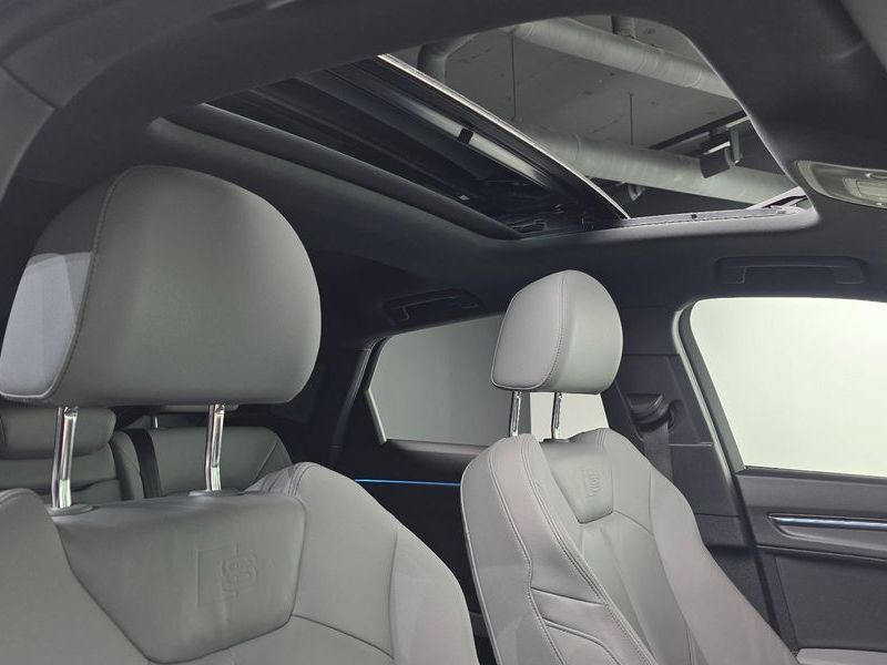 2023 Audi Q3 35 TDI Premium Sportback photo 17