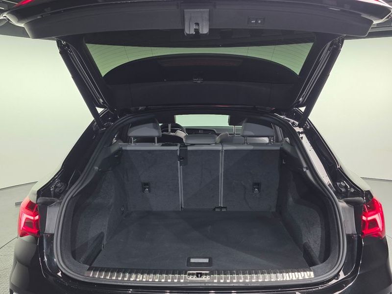 2023 Audi Q3 35 TDI Premium Sportback photo 20
