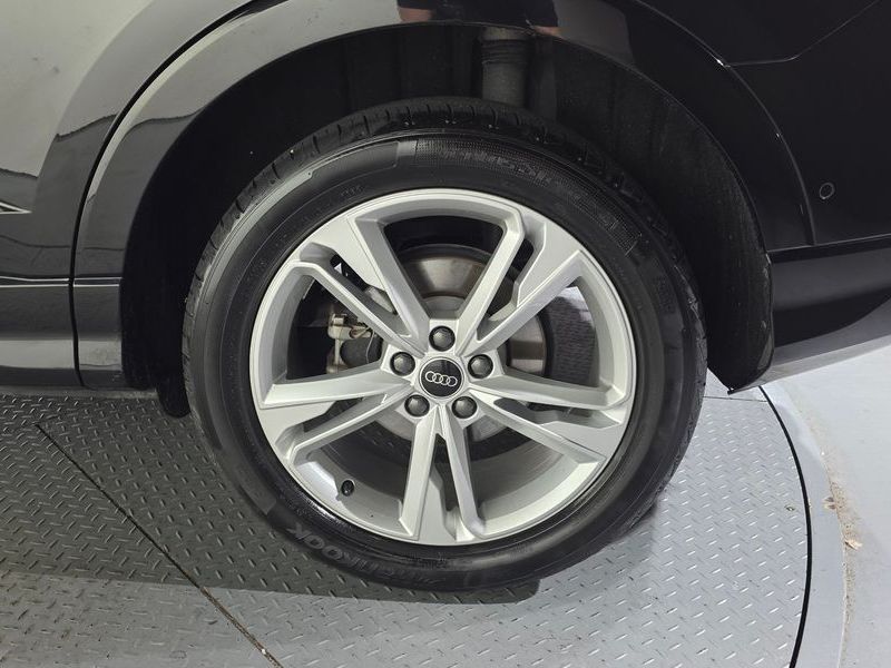 2023 Audi Q3 35 TDI Premium Sportback photo 21