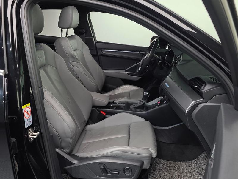 2023 Audi Q3 35 TDI Premium Sportback photo 26