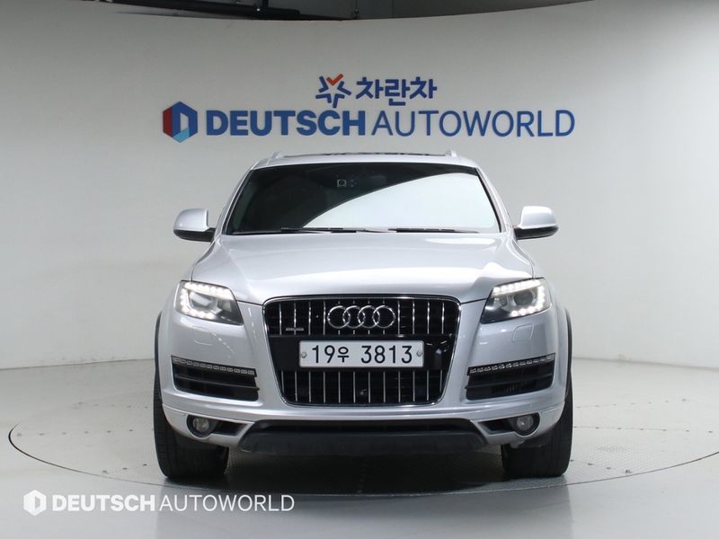 2015 Audi Q7 35 TDI Quattro Dynamic 4L photo 1