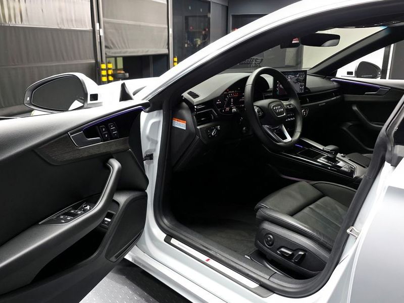 2023 Audi A5 40 TFSI Quattro Premium Sportback photo 10