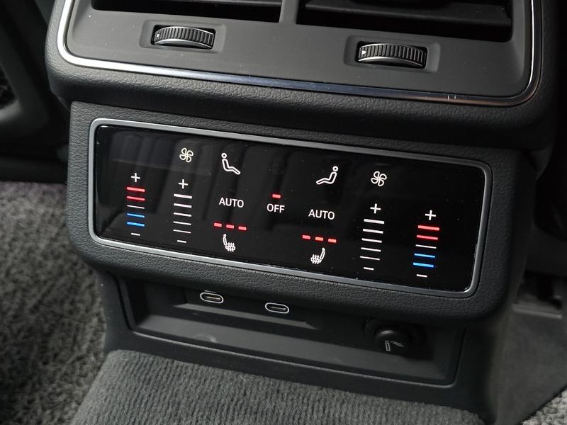 2023 Audi A6 45 TFSI Quattro Premium photo 19