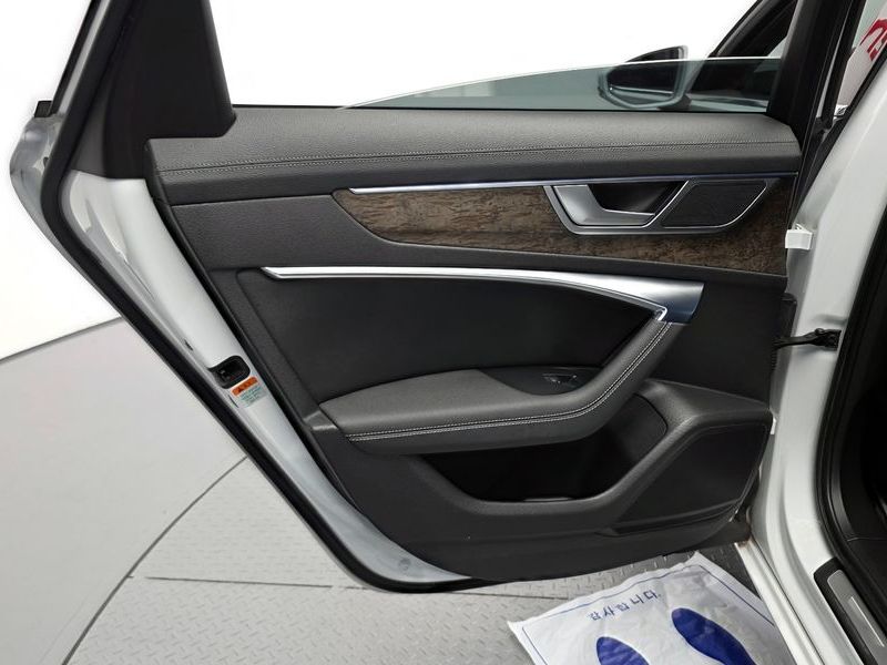 2020 Audi A6 45 TDI Quattro Premium photo 25