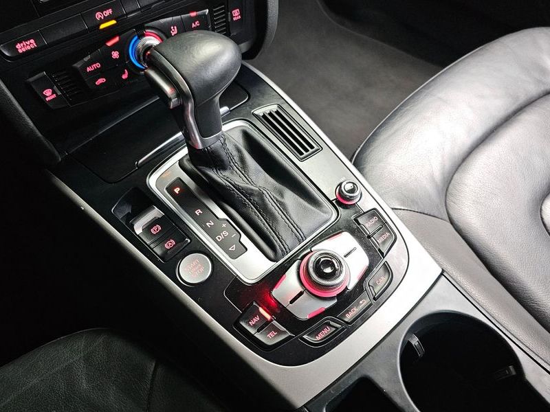 2015 Audi A4 35 TDI Quattro Dynamic B8 photo 9