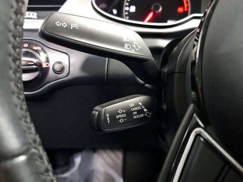2015 Audi A4 35 TDI Quattro Dynamic B8 photo 17