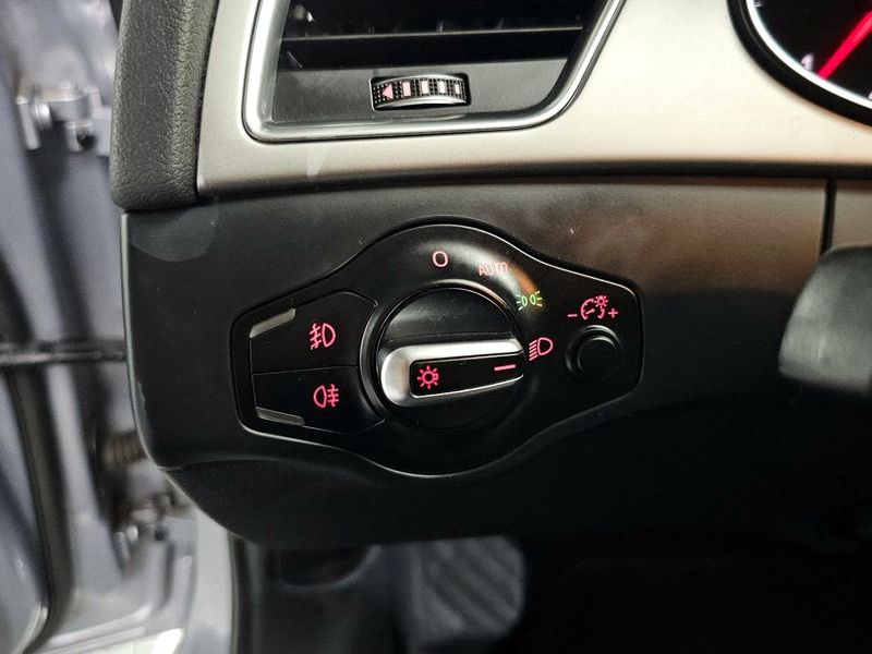 2015 Audi A4 35 TDI Quattro Dynamic B8 photo 18