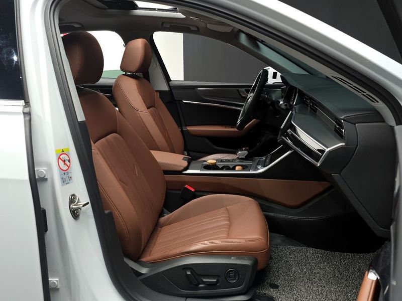 2023 Audi A6 40 TDI photo 10