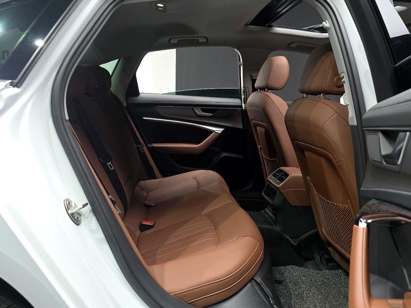 2023 Audi A6 40 TDI photo 12