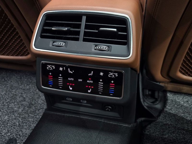 2023 Audi A6 40 TDI photo 19
