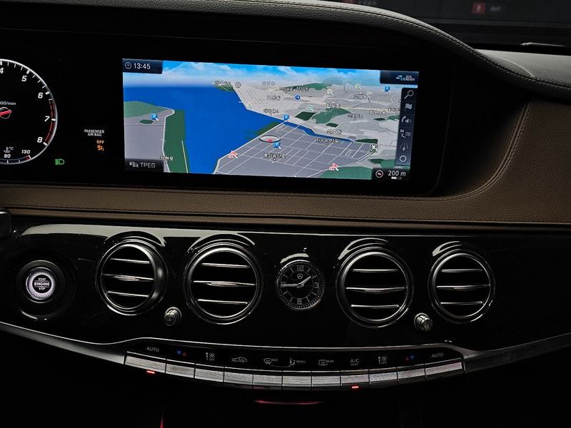 2020 Mercedes-Benz S-Class S450L 4MATIC photo 14