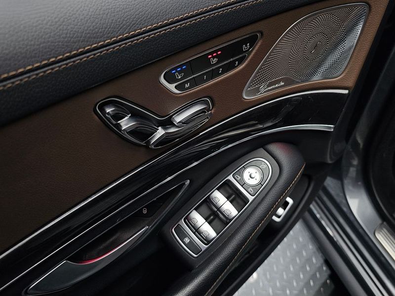 2020 Mercedes-Benz S-Class S450L 4MATIC photo 16