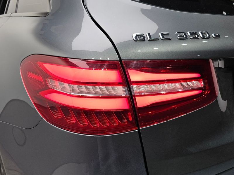 2019 Mercedes-Benz C-Class GLC350e 4MATIC Premium photo 23