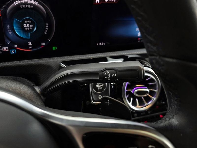 2020 Mercedes-Benz A-Class A220 Sedan photo 9