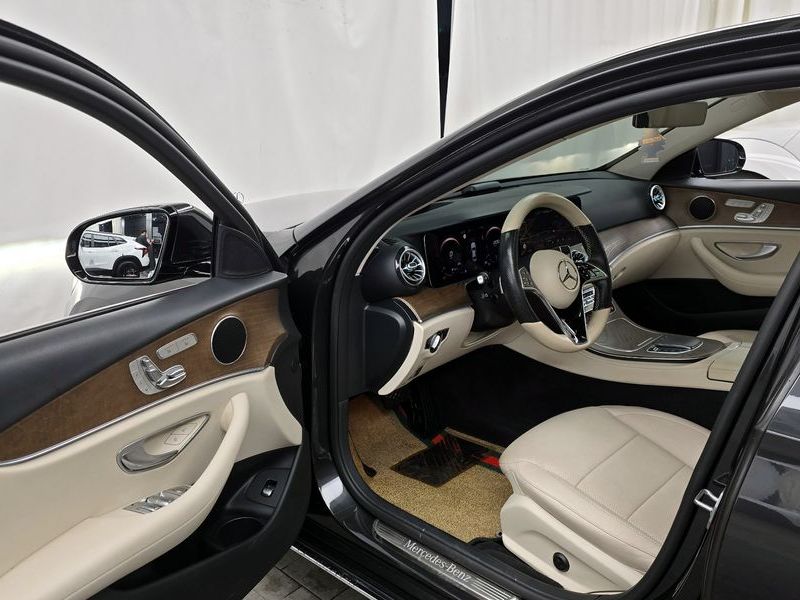 2021 Mercedes-Benz E-Class E250 Exclusive photo 10