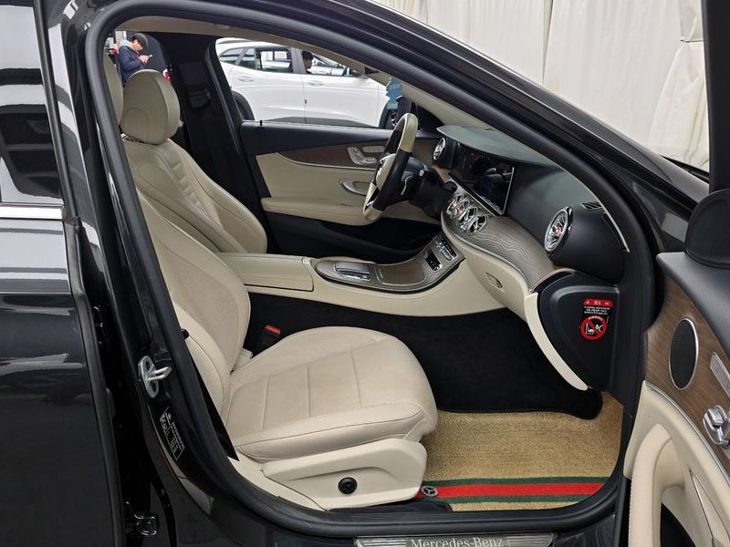 2021 Mercedes-Benz E-Class E250 Exclusive photo 11