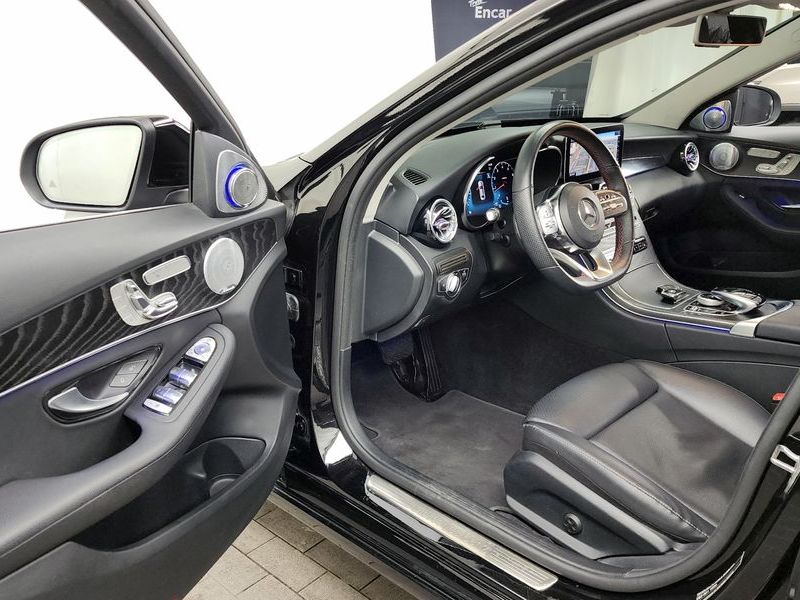 2020 Mercedes-Benz C-Class C200 photo 10