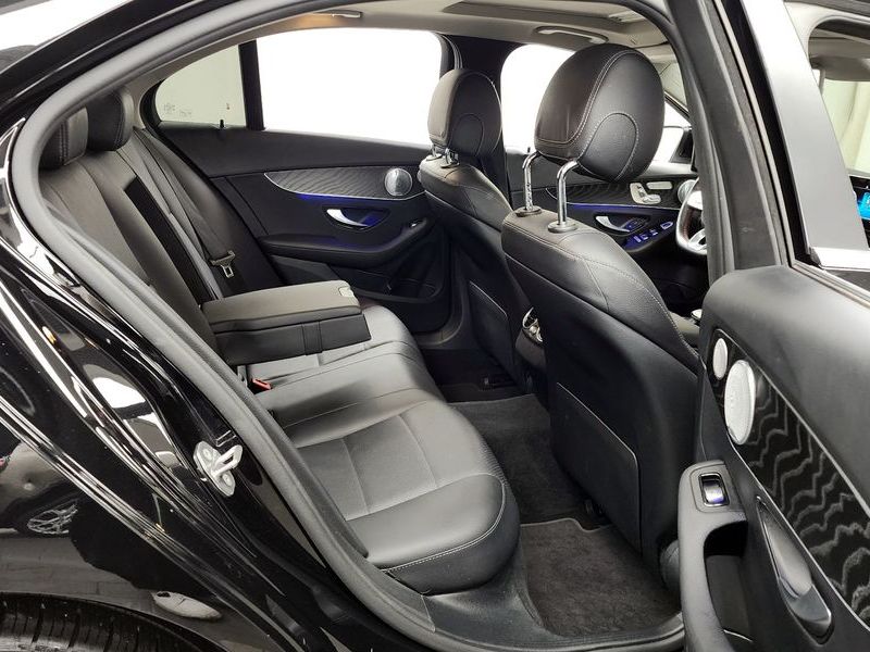 2020 Mercedes-Benz C-Class C200 photo 12