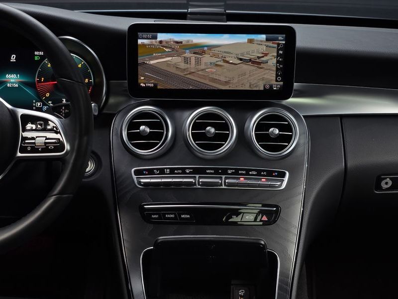 2019 Mercedes-Benz C-Class C220 d Avantgarde photo 12