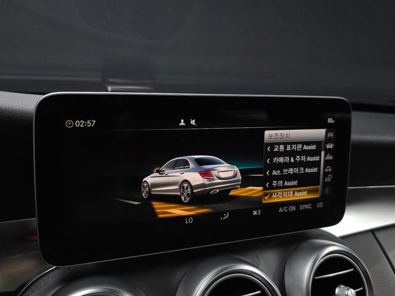 2019 Mercedes-Benz C-Class C220 d Avantgarde photo 16