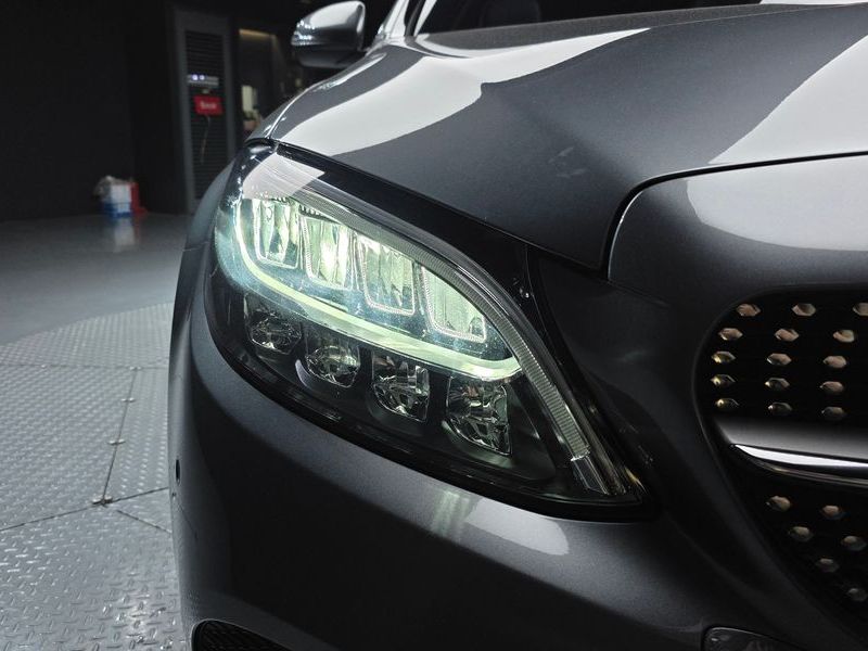 2019 Mercedes-Benz C-Class C220 d Avantgarde photo 22