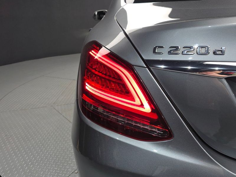 2019 Mercedes-Benz C-Class C220 d Avantgarde photo 23