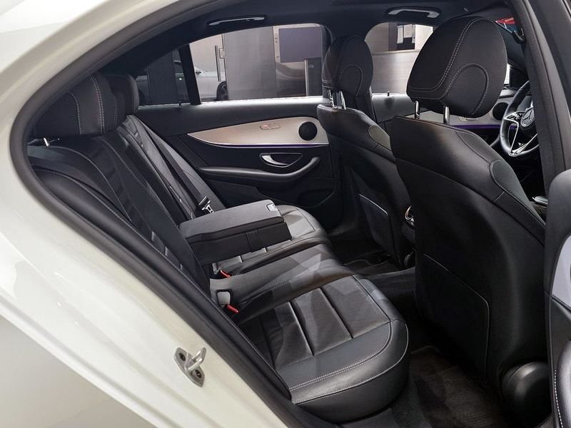 2021 Mercedes-Benz E-Class E250 Avantgarde photo 11