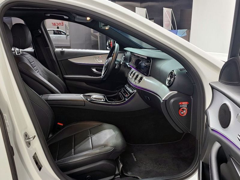 2021 Mercedes-Benz E-Class E250 Avantgarde photo 26
