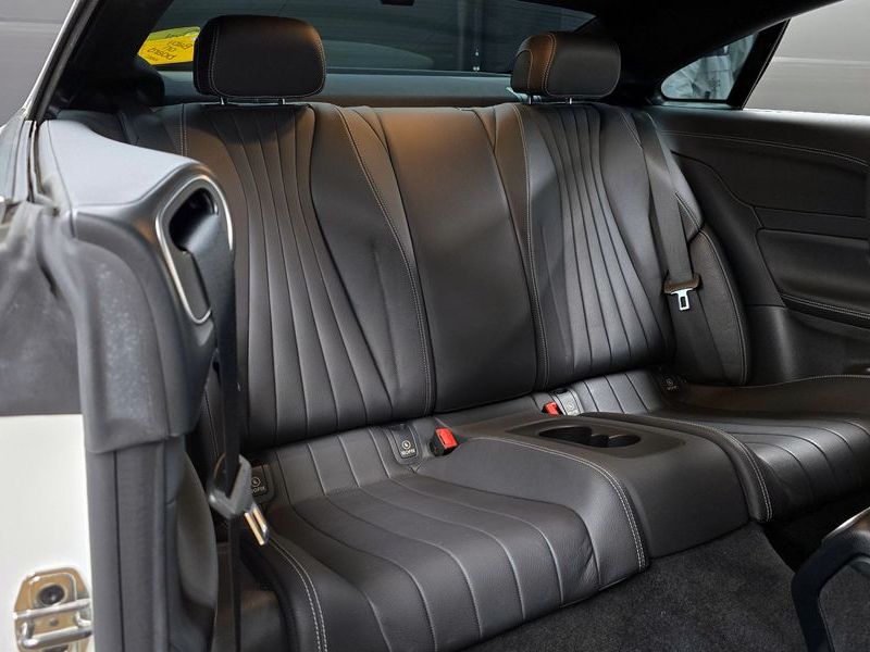 2022 Mercedes-Benz E-Class E300d 4MATIC Coupe photo 11