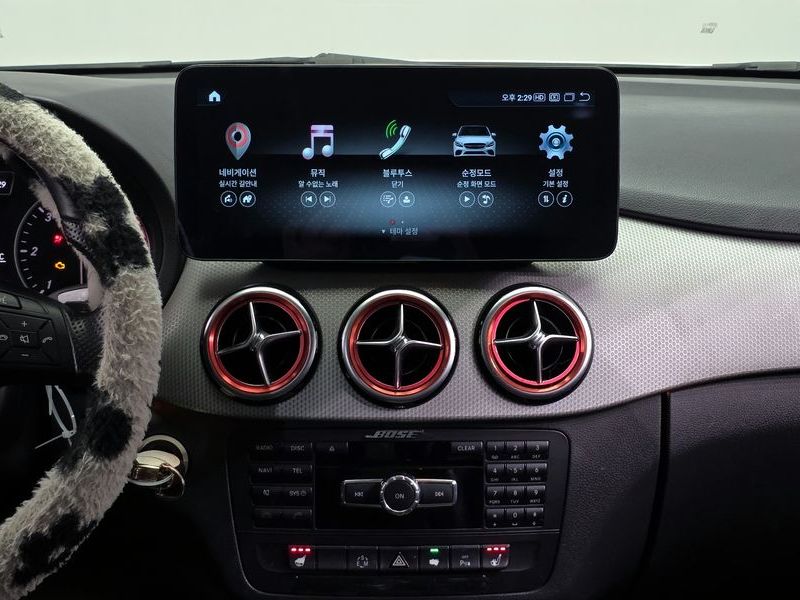 2013 Mercedes-Benz B-Class B200 CDI Blue efficiency Sport pack photo 14