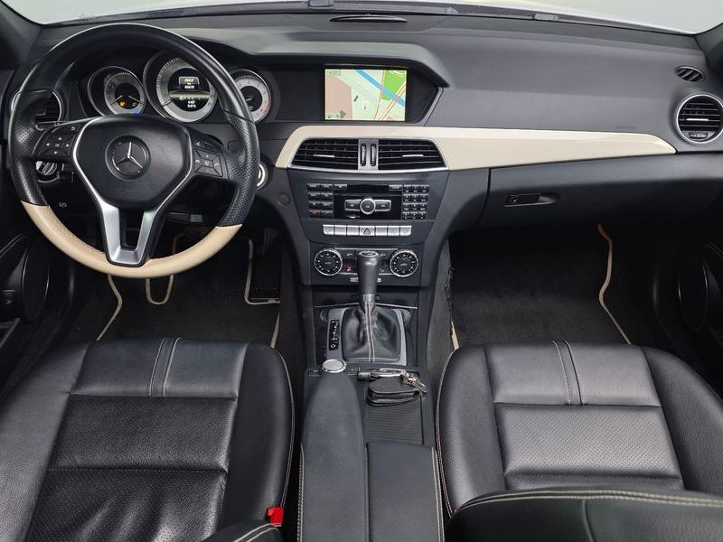 2013 Mercedes-Benz C-Class C200 CGI Avantgarde Style Package photo 7