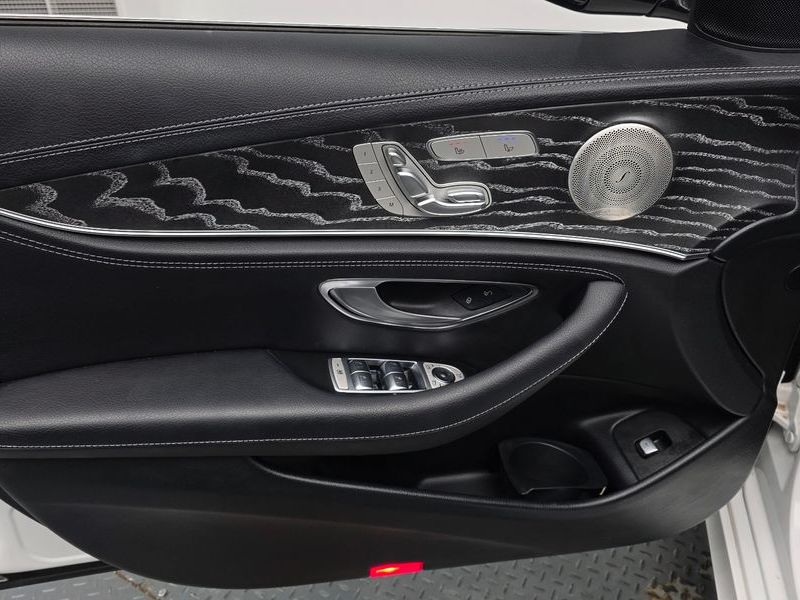 2022 Mercedes-Benz E-Class E350 4MATIC AMG Line photo 24
