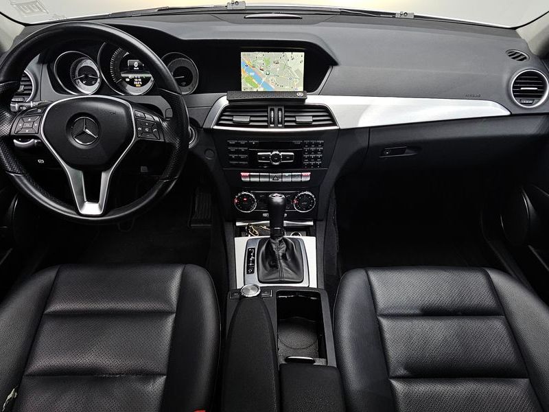 2013 Mercedes-Benz C-Class C220 CDI AVANTGARDE photo 7