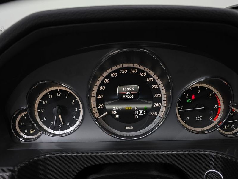 2013 Mercedes-Benz E-Class E220 CDI Avantgarde photo 8