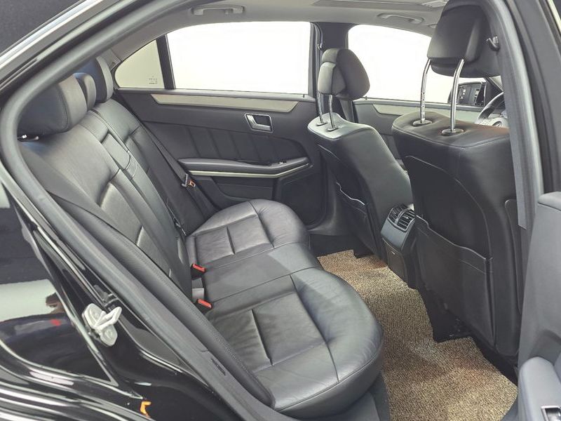 2013 Mercedes-Benz E-Class E220 CDI Avantgarde photo 12