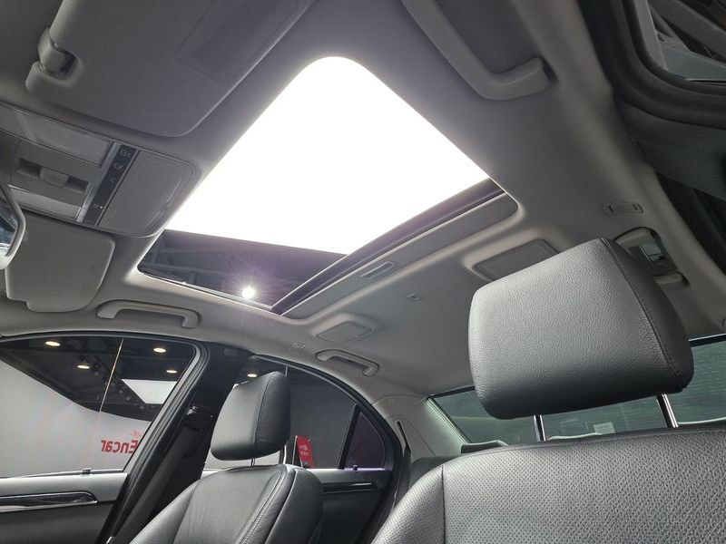 2012 Mercedes-Benz S-Class S350 BlueTEC photo 11
