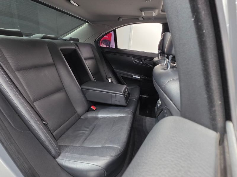 2012 Mercedes-Benz S-Class S350 BlueTEC photo 19
