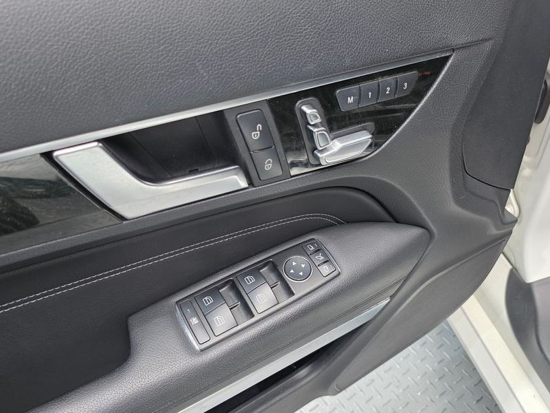 2014 Mercedes-Benz E-Class E200 Coupe photo 14